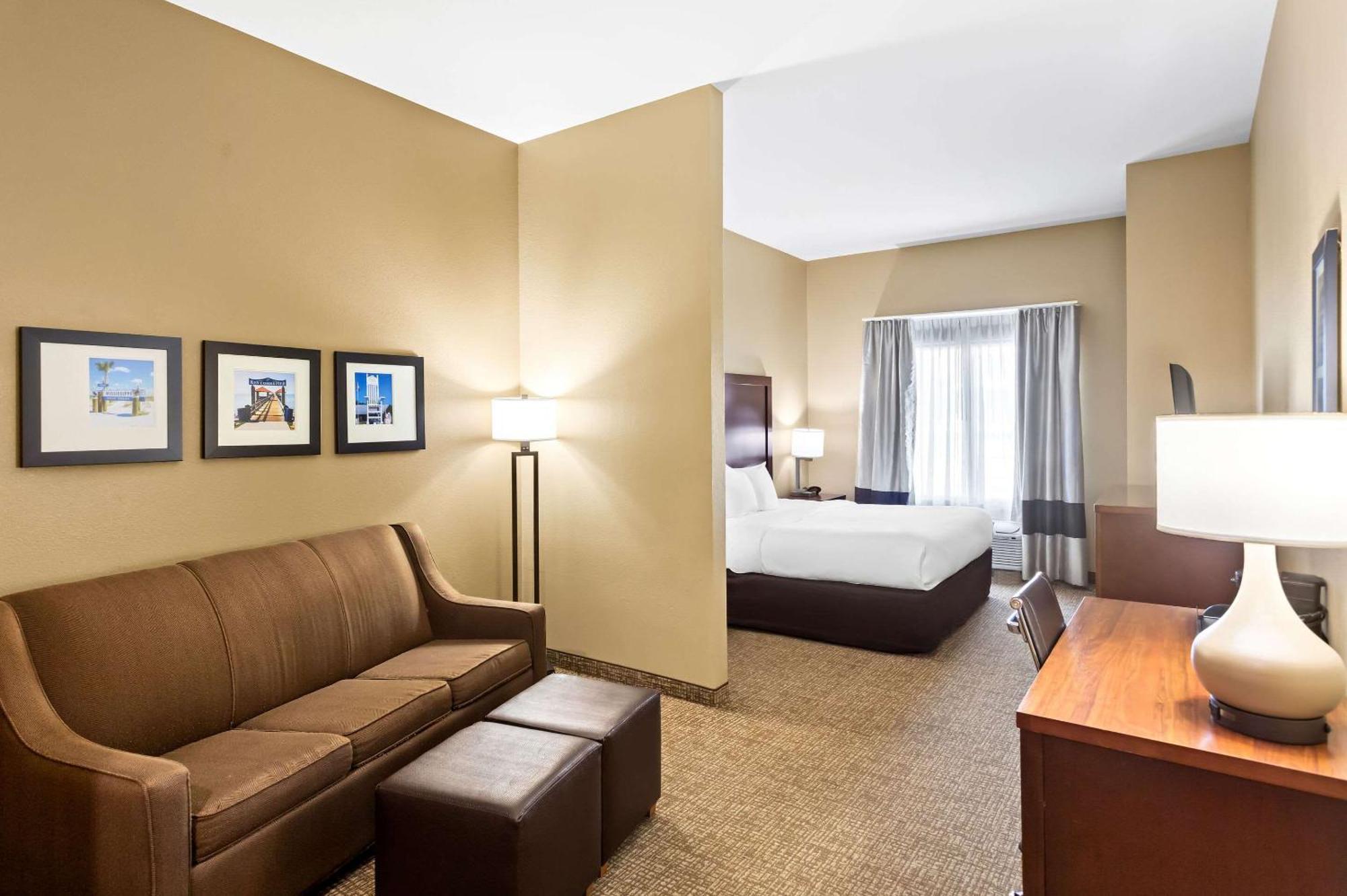 Comfort Suites Gulfport Luaran gambar